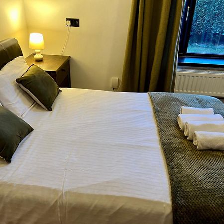 Housefield Stay, Room 4 Stoke-on-Trent المظهر الخارجي الصورة